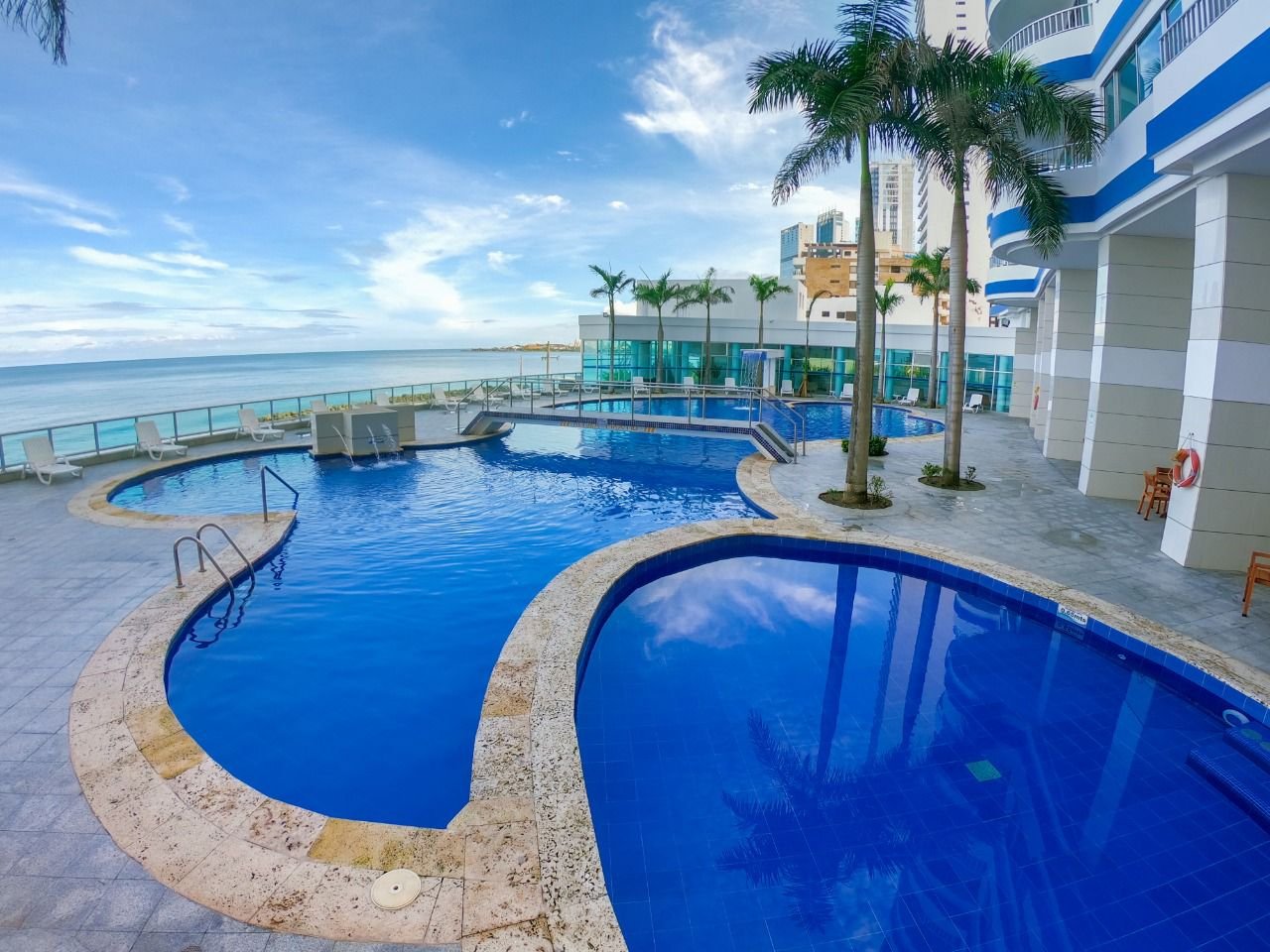 Apartamentos Palmetto Cartagena, frente a mar y con piscina