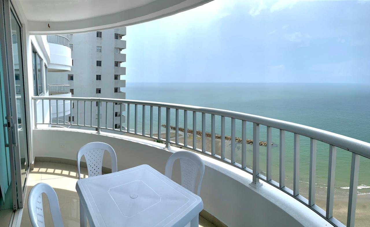 Apartamento amoblado 1102 dos alcobas frente al mar en Palmetto Cartagena
